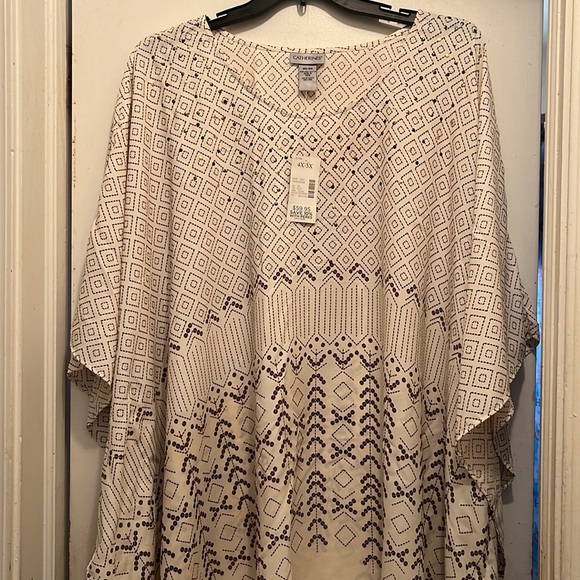 🤍”Final Nwt Absolutely Gorgeous Poncho bait wing top with bronze studs 4X/5X - Picture 2 of 7